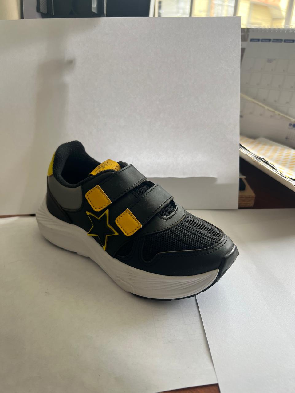 Tenis deportivo velcro niño